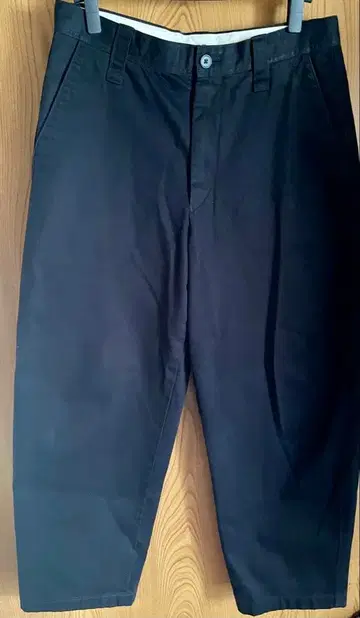 UNIQLO U 와이드핏 치노 2개 세트