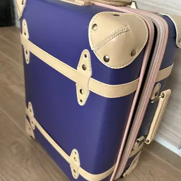 클래식 스타일 보라색 여행용 백