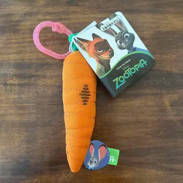 주토피아2 당근 키링 마스코트 주디 극장 굿즈