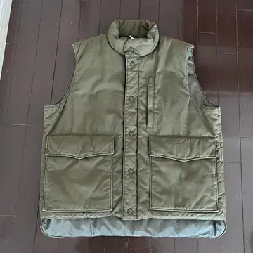 새상품급 마시스 베스트 MASSES UTILITY VEST 올리브 XL