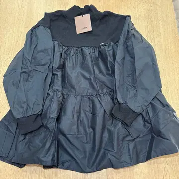 FITH 블랙 티어드 디자인 긴팔 셔츠 02