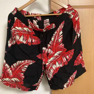 SUN SURF 바나나 리프 무늬 숏팬츠 L 사이즈