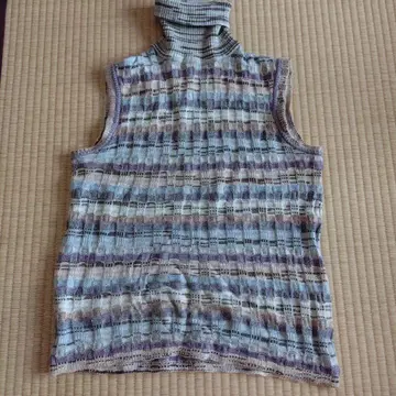 미쏘니 터틀넥 상의