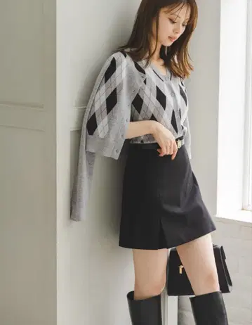 스나이델 아가일 가디건 그레이