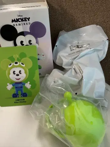 Disney Mickey Remixed 에이리언 미키