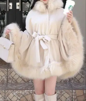 ROYAL PARTY 후드 퍼 케이프 코트