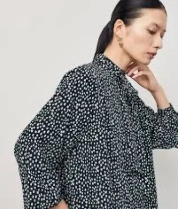 소주 SOEJU 레오파드 무늬 보타이 블라우스 택 포함 새상품