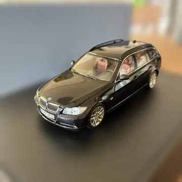 새상품 [정품] BMW 3시리즈 투링 미니카