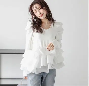 택 포함 새상품 벌룬 프릴 긴팔 유넥