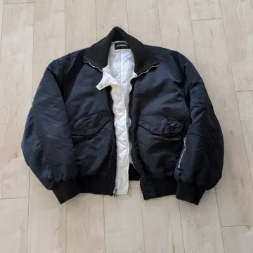 YUKI HASHIMOTO 리버서블 봄버 자켓 블랙