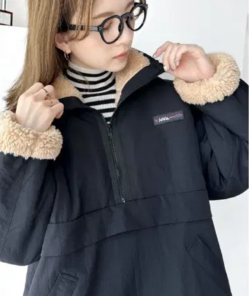 JaVa 오버 사이즈 보아 자켓 블랙과 베이지