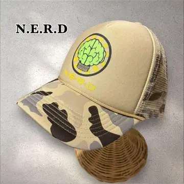 N.E.R.D 오피셜 트러커 캡 카모 카모플라쥬