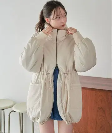 Kastane 캔디 슬리브 리버서블 미들 코트 화이트