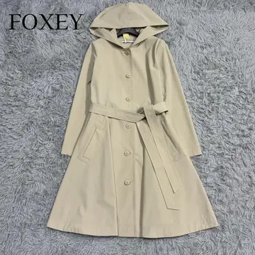 새상품급 폭시 정가 9만 레이니 핏앤플레어 코트 벨트 후드