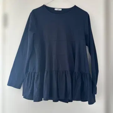 yori 네이비 프릴 밑단 긴팔 새상품급
