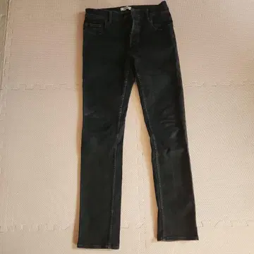 Rottweiler 블랙 스키니 팬츠