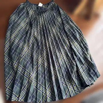 niko and - 체크 무늬 플리츠 스커트