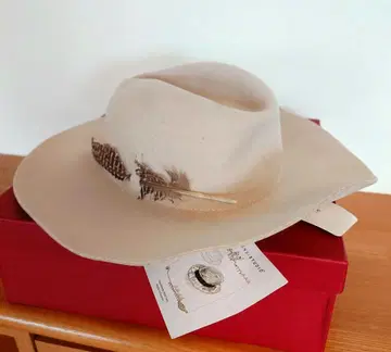 새상품 SENSISTUDIO 울 햇 M 베이지