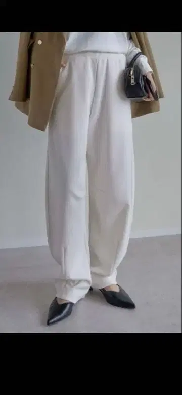 Re:EDIT 스무스 종이상자 배럴 레그 팬츠