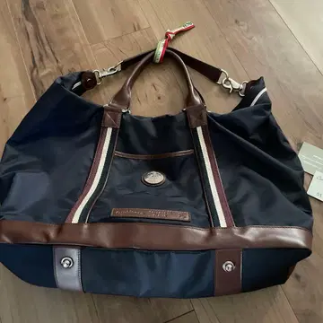 오로비안코 네이비 나일론 백