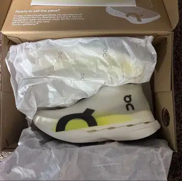 On Cloudboom Strike LS