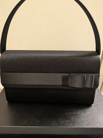 블랙 포멀 백 리본 포함