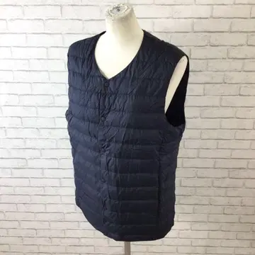 12.23 h351 유니클로 울트라 라이트 다운 베스트 L