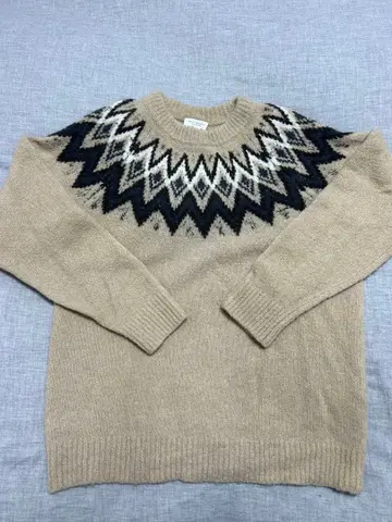 BEAUTY & YOUTH UNITED ARROWS 니트 스웨터