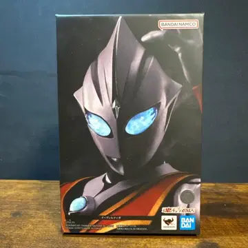 미개봉 S.H. 피규아트 진골조제법 이블 티가