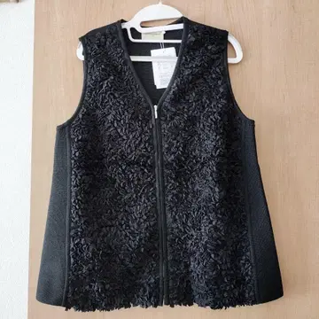 UNITED ARROWS 블랙 베스트