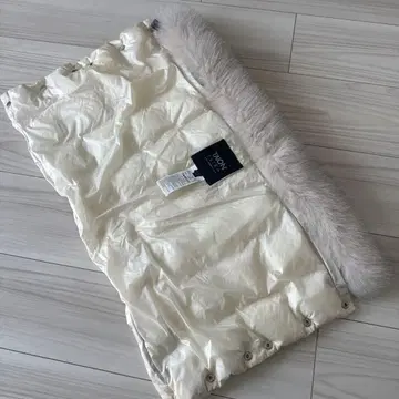 TAION EXTRA 아이보리 넥워머