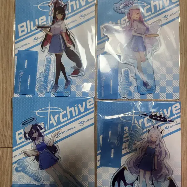 블루아카이브 카페 메모리얼 아크릴스탠드 미개봉