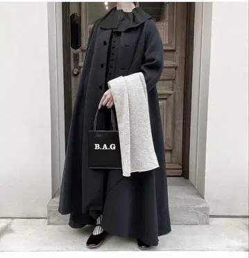 DOUBLE MAISON 몽타규 드레스