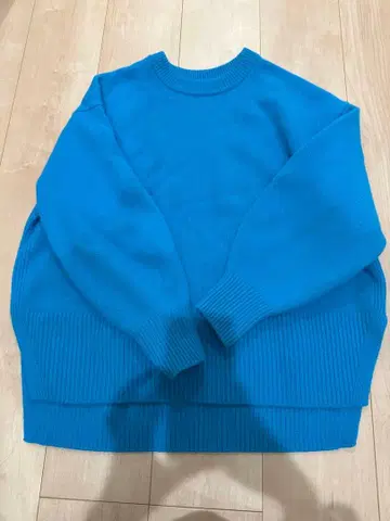 PLST 파랑 M 긴팔 니트