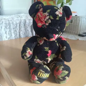 FEILER 플라워 무늬 테디베어