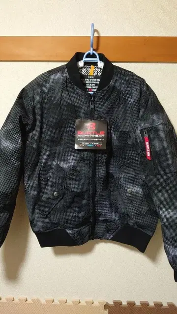 BURTLE 플라이트 방한 자켓 5260 카모플라주 블랙 LL