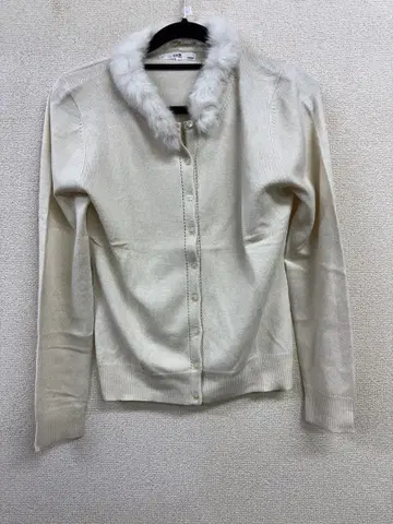 23구 온워드 카시야마 아이보리 퍼 옷깃 가디건 38