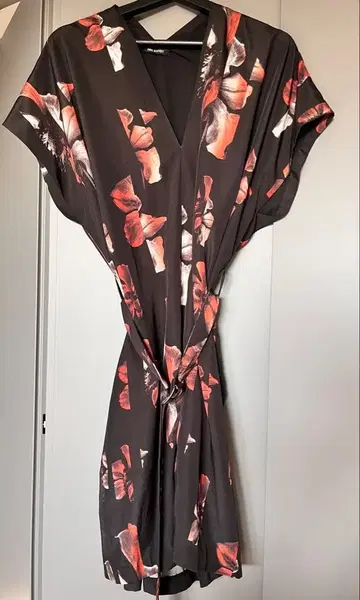 닐바렛 여성용 원피스