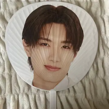 야마나카 유타로 부채 M!LK 에비라이 2025