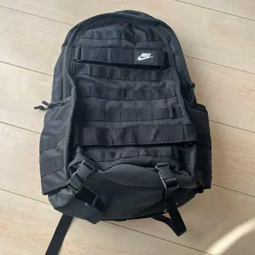 나이키 블랙 백팩