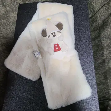 새상품 TDR 한정품 머플러 리루린린 크리스마스 2024 디즈니