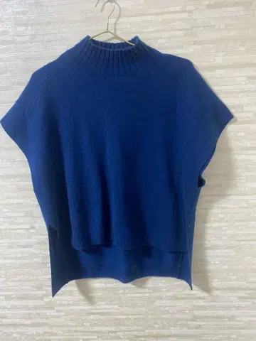 네이비 하이넥 캐시미어 베스트