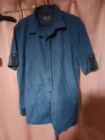 맥도날드 체크 무늬 반팔 셔츠 크루 셔츠