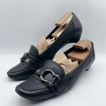 새상품급 히미코 온르주 버클 스퀘어토 로퍼 블랙 24.5cm