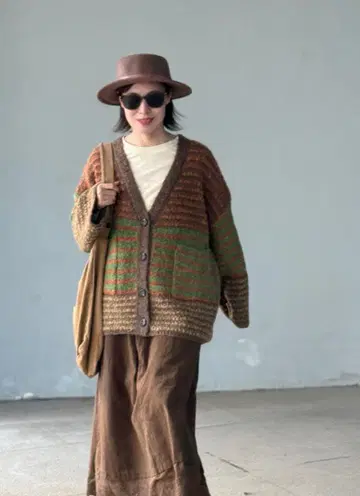 새상품 니트 가디건 보더 니트탑 캐주얼 고급스러움 심플