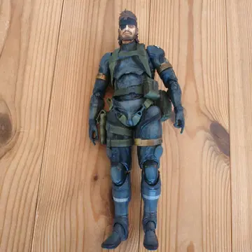 스네이크 피규어