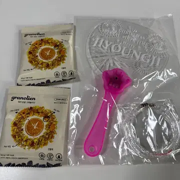 지용지 클리어 부채, 반지, 시리얼, 내장 특전 컴프 세트