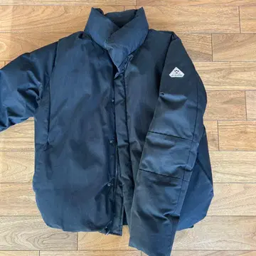 PYRENEX 블랙 다운 자켓 L 사이즈