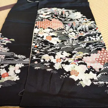 검은색 토메소데 염색 길상 무늬