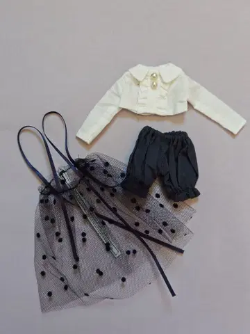 브라이스 아웃핏